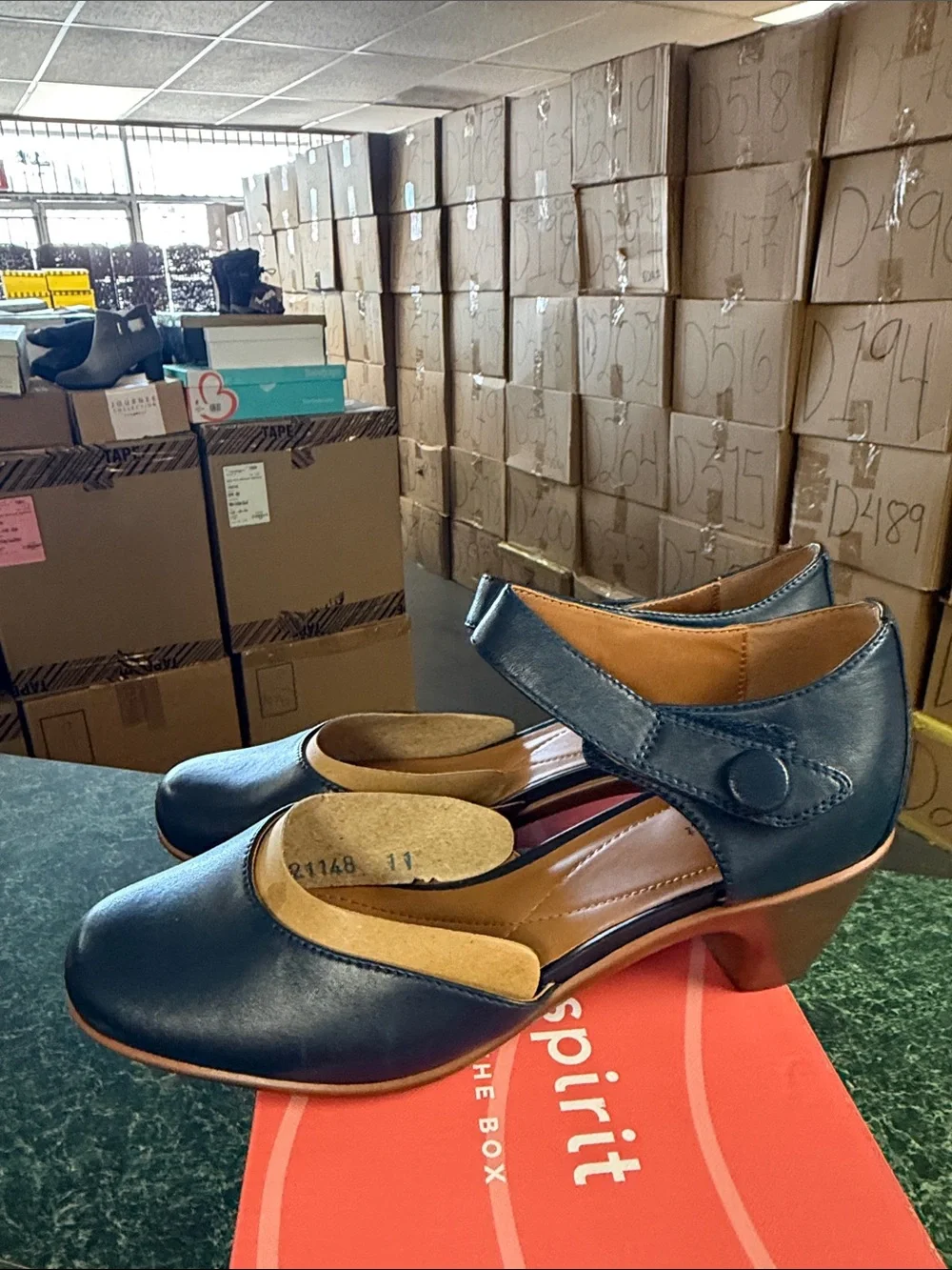 Easy Spirit Navy Mary Jane Low Heel Pumps
